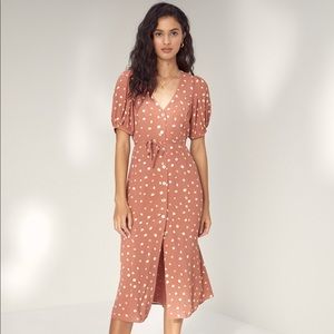 Aritzia Wilfred LIBRETTO Midi Dress